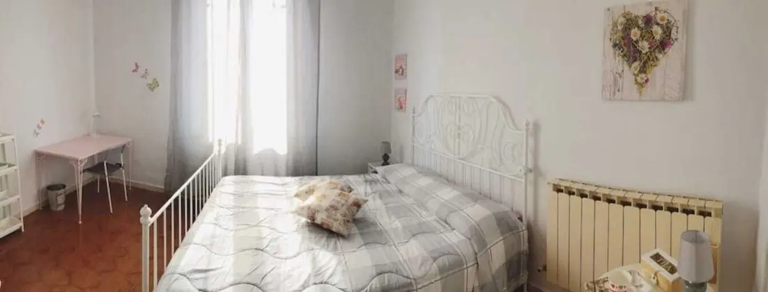 Tek Büyük Yataklı Oda, Banyolu/Duşlu
