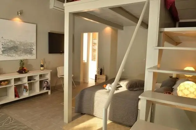Deluxe Üç Kişilik Oda, Teras