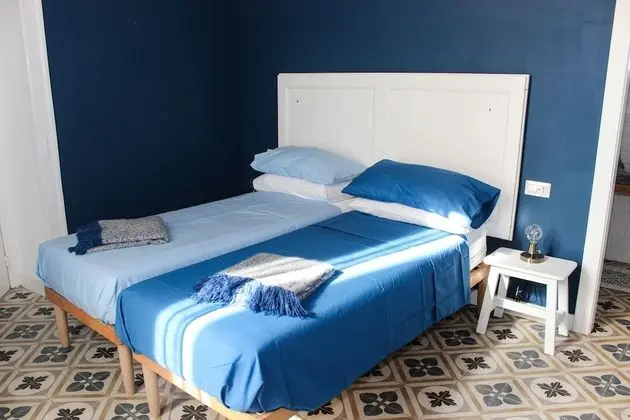 Tek Büyük veya İki Ayrı Yataklı Oda