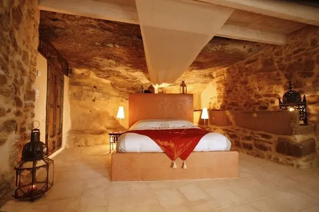 Tek Büyük Yataklı Oda (Zellige)