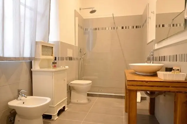Deluxe Üç Kişilik Oda, Kanal Manzaralı