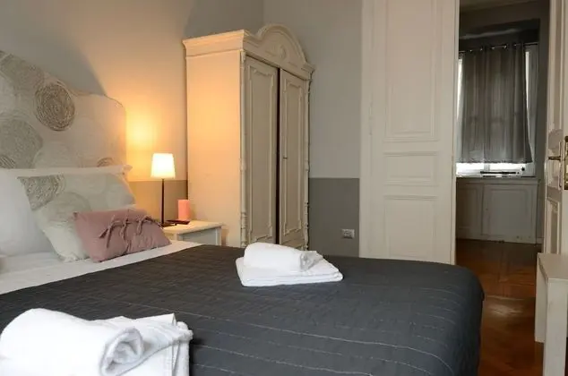 Üç Kişilik Oda, Kanal Manzaralı (External private bathroom)