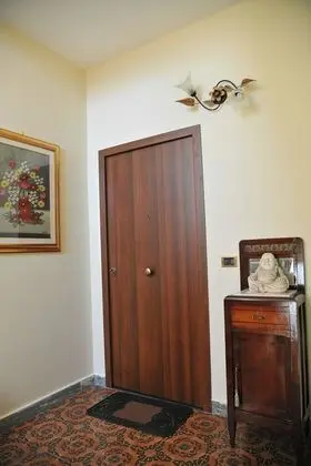 Sanderson Deluxe