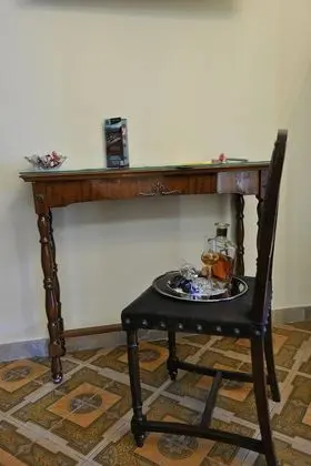 Sanderson Deluxe