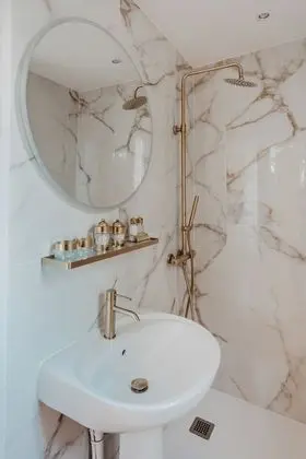 Superior Tek Büyük Yataklı Oda