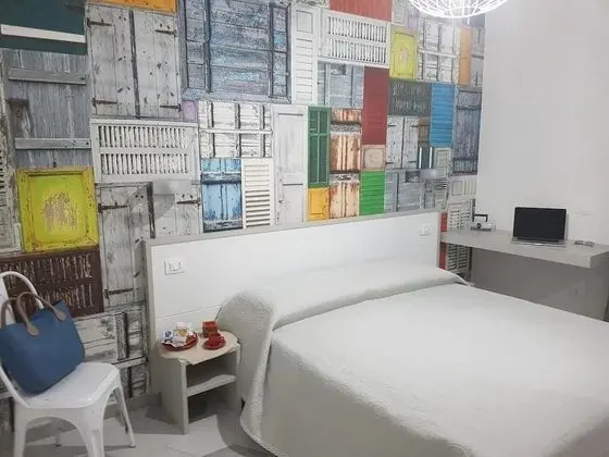 Tek Büyük Yataklı Oda, Balkon