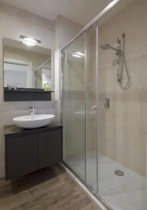 Design Tek Büyük Yataklı Oda