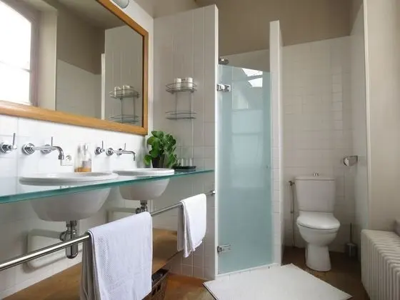 Family Süit (Sepia)