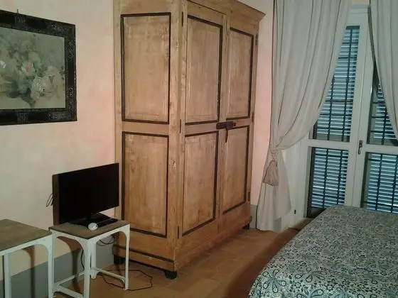 Tek Büyük Yataklı Oda, Özel Banyo, Bahçe Manzaralı