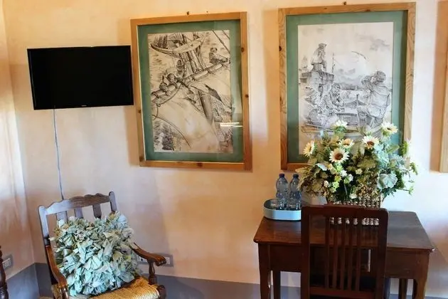 Tek Büyük Yataklı Oda, Özel Banyo, Tepe Manzaralı