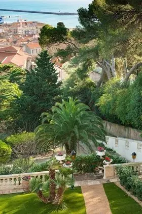 Deluxe Tek Büyük Yataklı Oda, Deniz Manzaralı