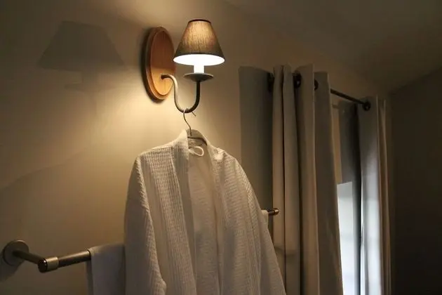 Tek Büyük Yataklı Oda (Chêne ou Ciel)