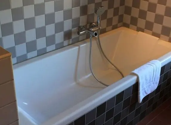 Tek Büyük Yataklı Oda (Chêne ou Ciel)