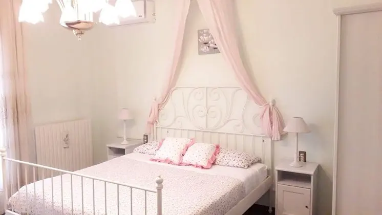 Classic Tek Büyük Yataklı Oda, Ortak Banyo