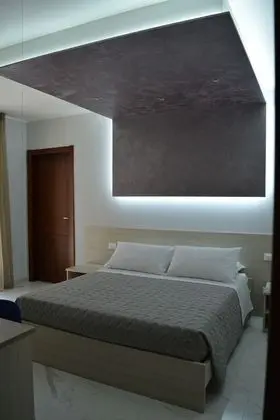 Tek Büyük veya İki Ayrı Yataklı Oda, Balkon