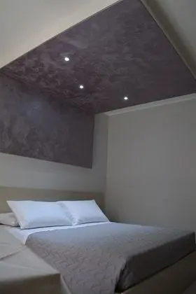 Tek Büyük veya İki Ayrı Yataklı Oda, Balkon