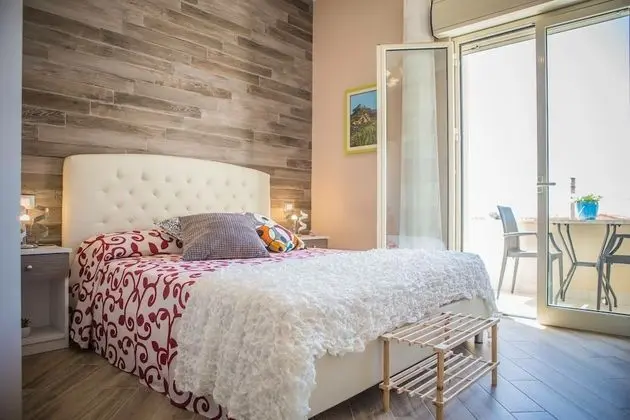 Deluxe Tek Büyük Yataklı Oda, Balkon, Deniz Manzaralı (Giunone)