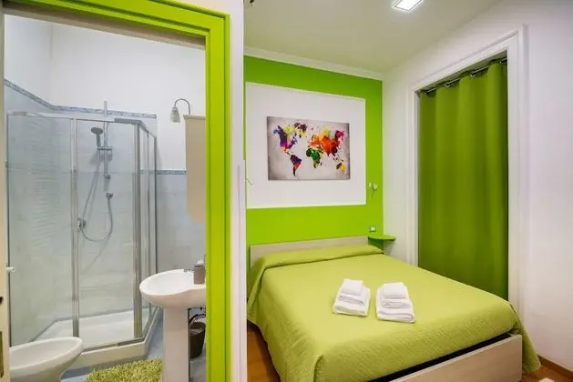Basic Tek Büyük Yataklı Oda (Verde)