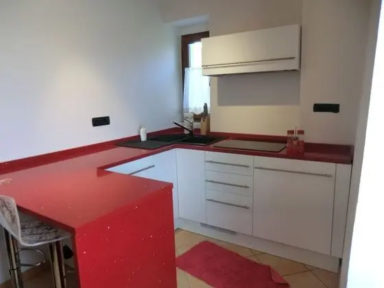 Ev, 2 Yatak Odası, Sıcak Su Havuzu, Havuz Manzaralı