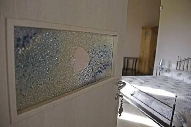 Tek Büyük Yataklı Oda, Havuz Manzaralı (Pesce)