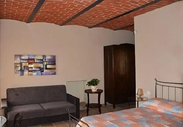 Tek Büyük Yataklı Oda, Veranda, Havuz Manzaralı (Gatto)