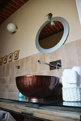 Tek Büyük Yataklı Oda, Veranda, Havuz Manzaralı (Gatto)