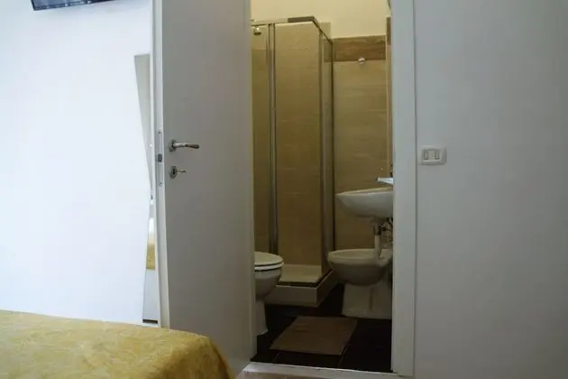 Classic Tek Büyük Yataklı Oda