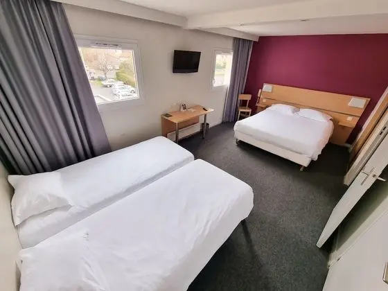 Dört Kişilik Oda, Sigara İçilmez