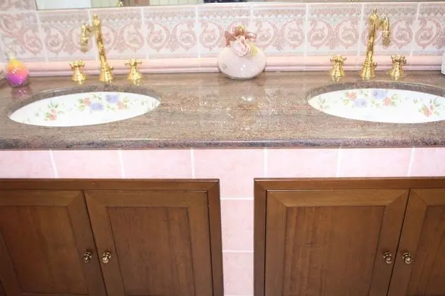 Luxury Tek Büyük Yataklı Oda, Jakuzi