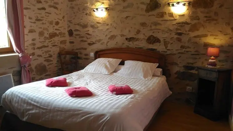 Tek Büyük Yataklı Oda (De la Comba)