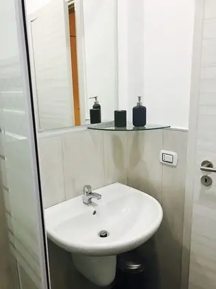 Tek Büyük Yataklı Oda, Balkon