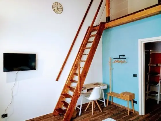 Comfort Tek Büyük Yataklı Oda