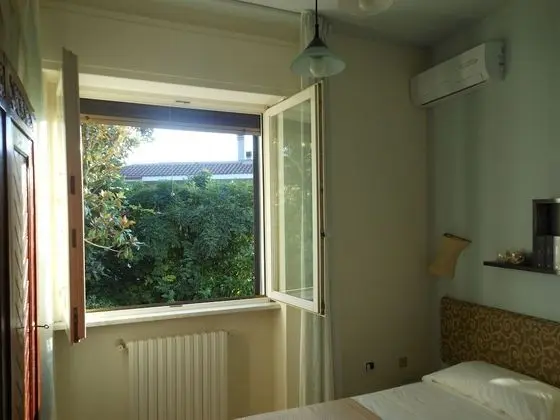 Comfort Tek Büyük veya İki Ayrı Yataklı Oda