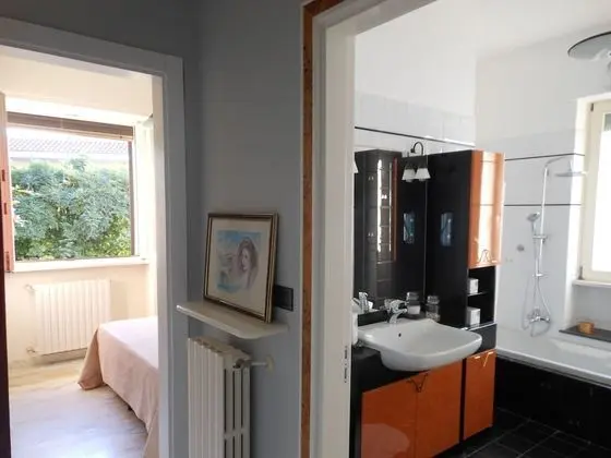 Comfort Tek Büyük veya İki Ayrı Yataklı Oda
