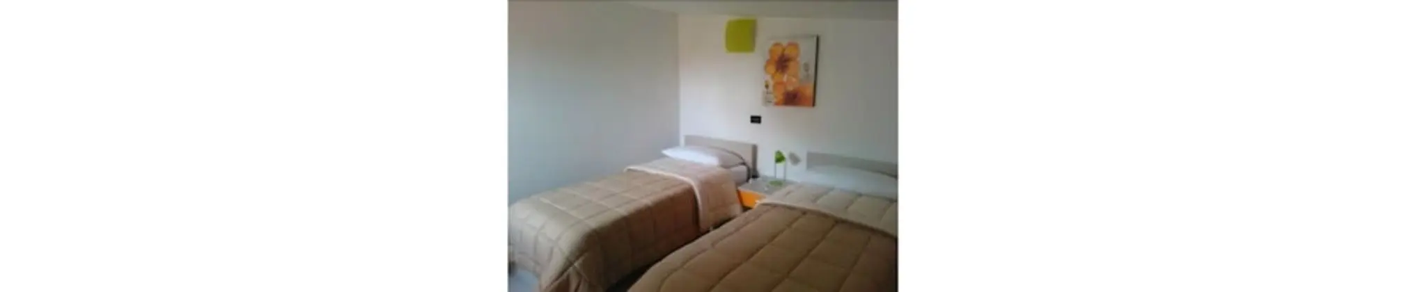 Tek Büyük veya İki Ayrı Yataklı Oda, Banyolu/Duşlu (Arancio)