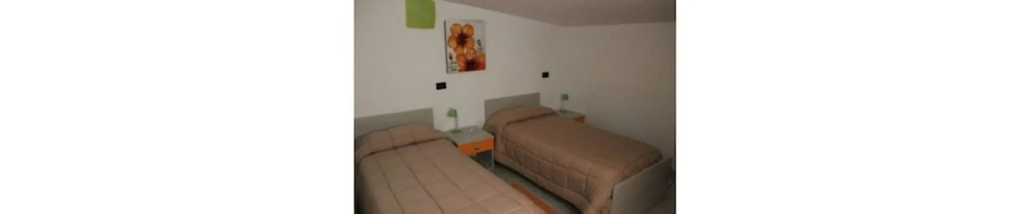 Tek Büyük veya İki Ayrı Yataklı Oda, Banyolu/Duşlu (Arancio)