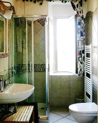 Tek Büyük Yataklı Oda, Banyolu/Duşlu (Rossa)