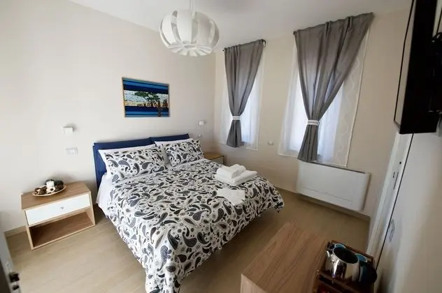 Deluxe Tek Büyük veya İki Ayrı Yataklı Oda, Özel Banyo