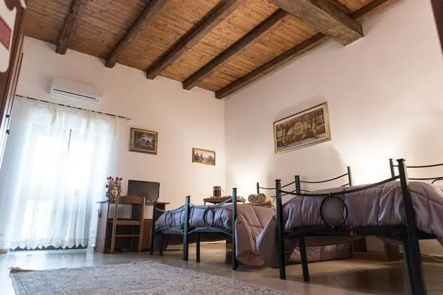 Deluxe Üç Kişilik Oda (Vista Mare)