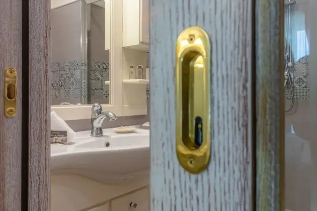 Panoramic Tek Büyük Yataklı Oda