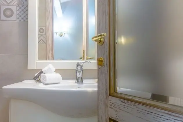 Panoramic Tek Büyük Yataklı Oda