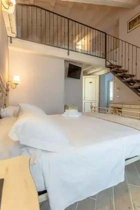 Superior Dört Kişilik Oda