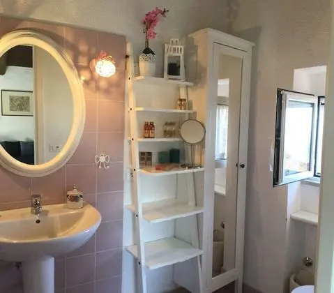 Deluxe Tek Büyük Yataklı Oda, Deniz Manzaralı