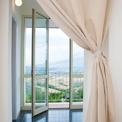 Deluxe Üç Kişilik Oda, Balkon, Dağ Manzaralı