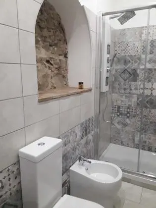 Comfort Tek Büyük Yataklı Oda, Dağ Manzaralı