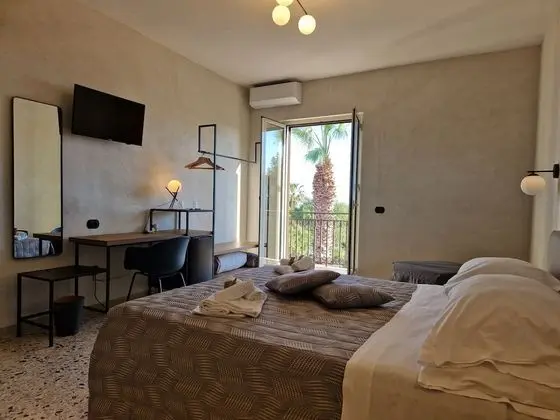 Üç Kişilik Oda, Balkon
