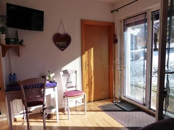 Comfort Tek Büyük Yataklı Oda (Violette)