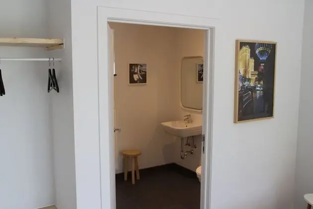 Tek Büyük Yataklı Oda, 1 Büyük (Queen) Boy Yatak, Engellilere Uygun (l'Isbelle)