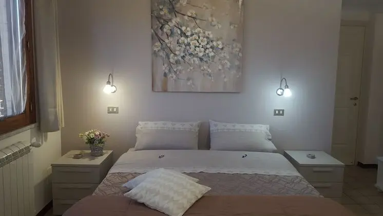 Basic Tek Büyük veya İki Ayrı Yataklı Oda