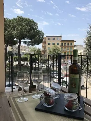 Comfort Tek Büyük Yataklı Oda, Balkon, Şehir Manzaralı